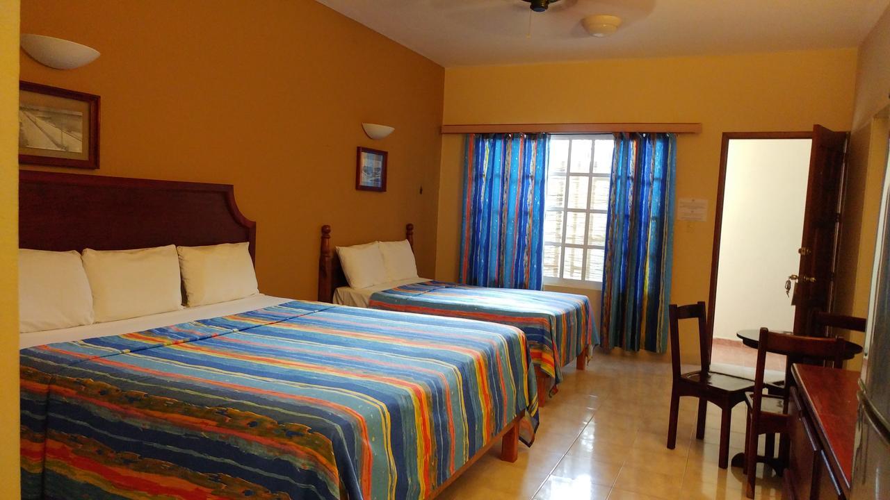 Sun Suites Косумел Екстериор снимка