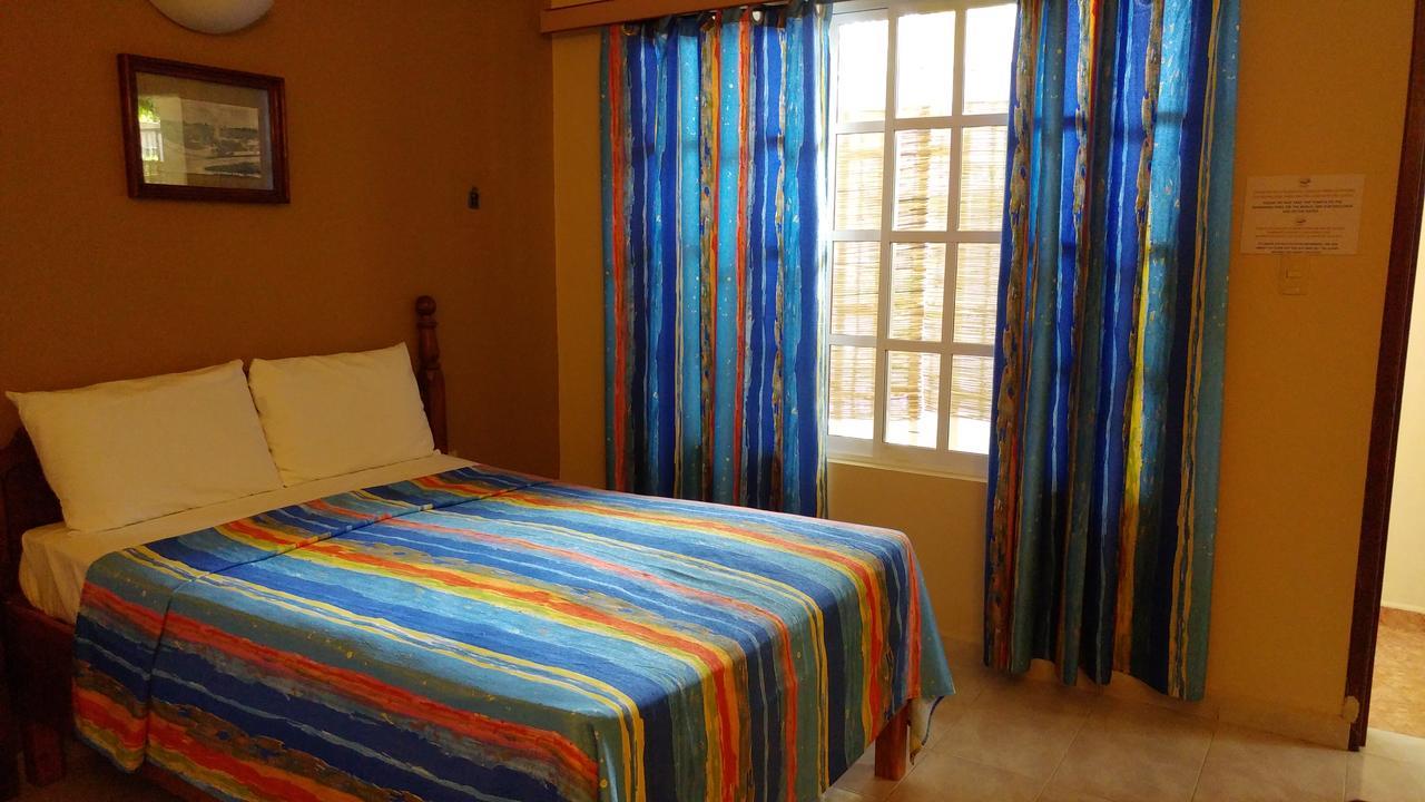 Sun Suites Косумел Екстериор снимка